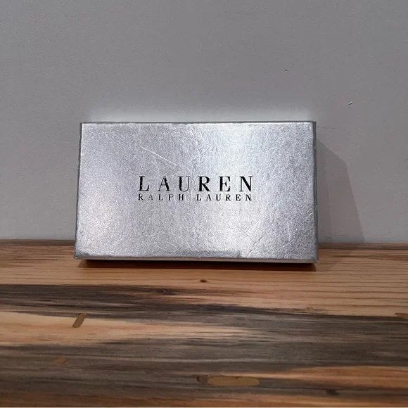 Lauren Ralph Lauren Fuchsia Wallet - Picture 2 of 6